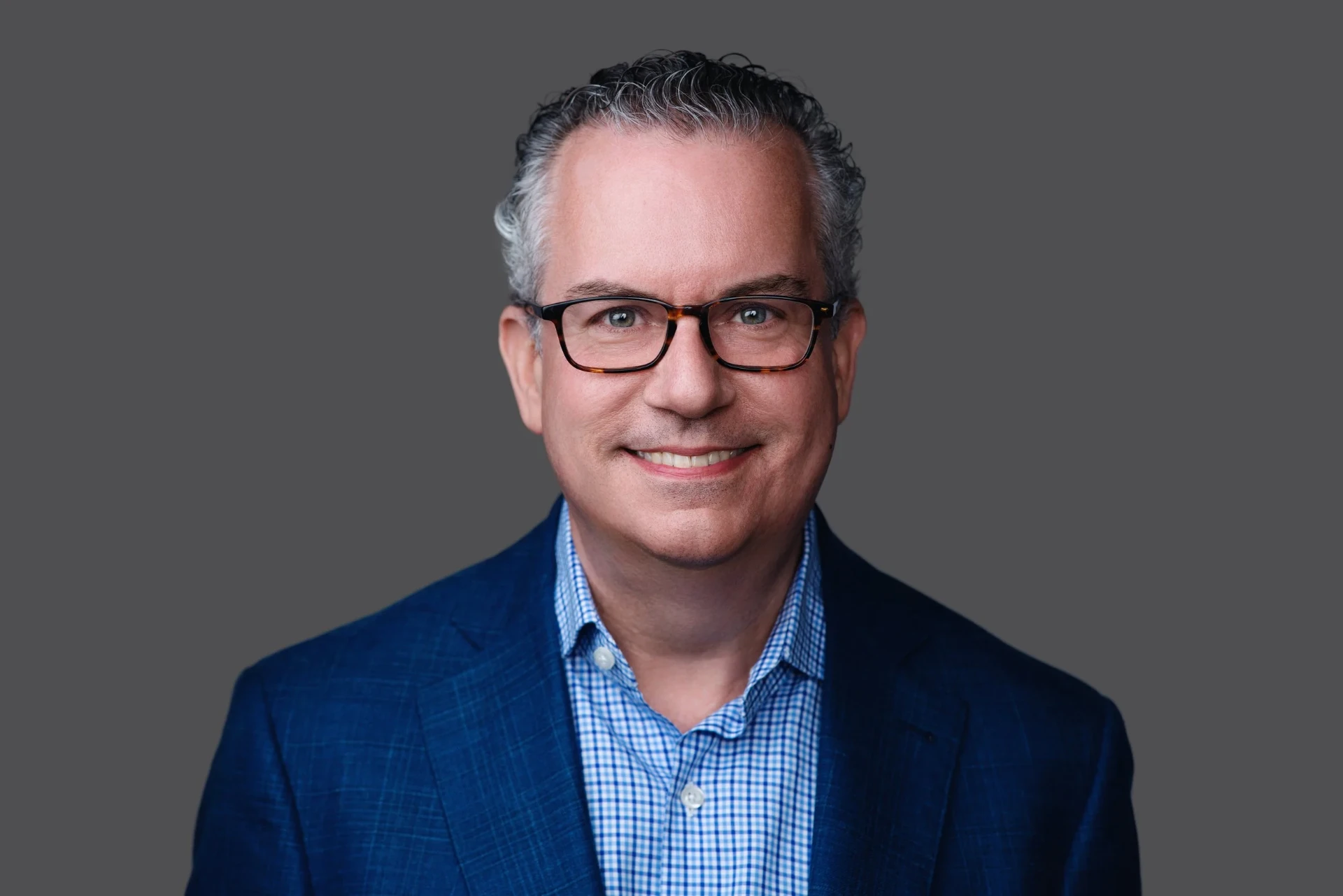 Robert Shea headshot